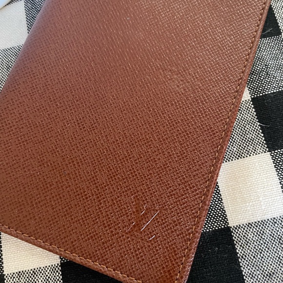 Louis Vuitton ID Case🧳 - Picture 2 of 6